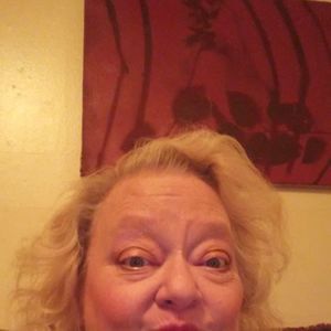 Meet your Posher, Deborah